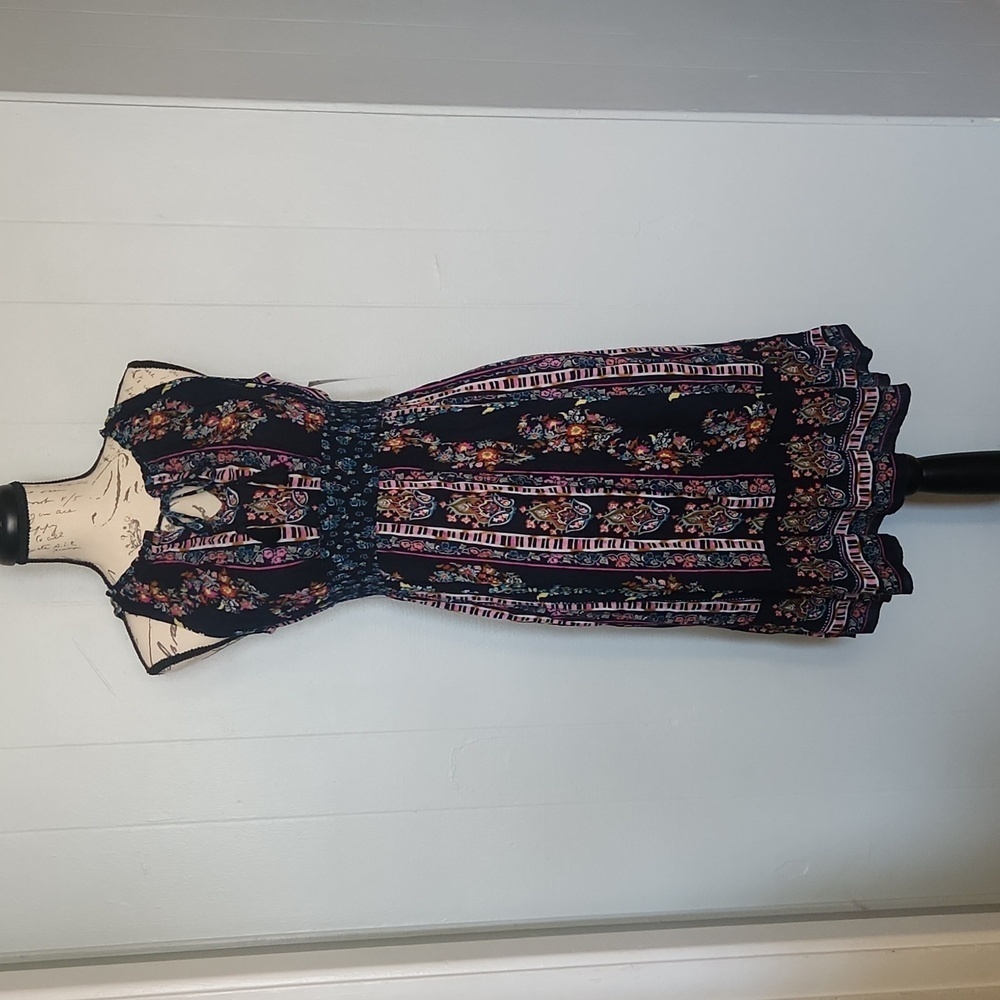 Bolo bila dress sz small Navy Blue Sleevelss